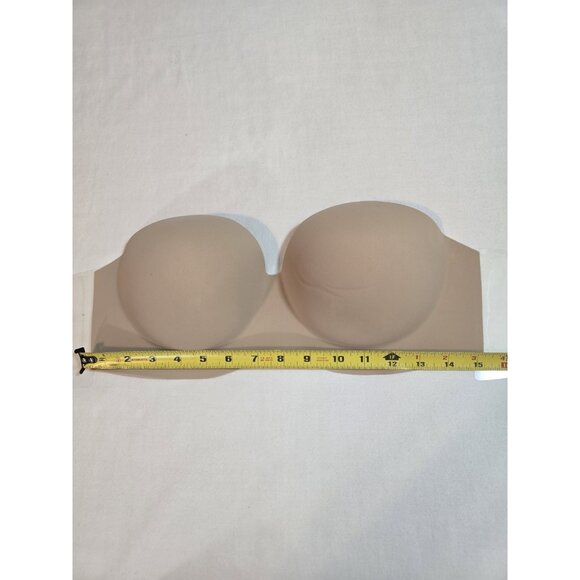 Backless, Strapless Adhesive‎ bras in beige size C & size DD - Picture 6 of 12